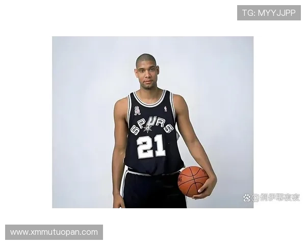 2000年NBA全明星赛西部明星队击败东部奥尼尔邓肯共享MVP 2000年NBA全明星赛西部明星队击败东部奥尼尔邓肯共享MVP